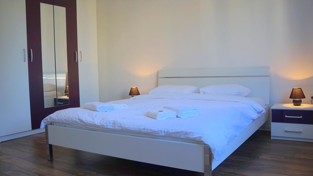 Filinhome Stefanovica Suite 9 نوفي ساد المظهر الخارجي الصورة